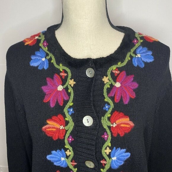 Susan Bristol Sz 1W 1X Cardigan Sweater Embroidered Flowers Black Button Front - Picture 2 of 4